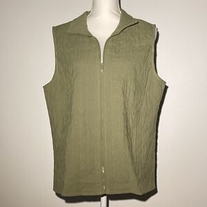 Company Collection Olive Green Quilted Women's Zip Up Vest